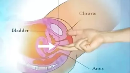所有者は、ストッキングで成熟したメイドの足に誘惑され、お尻で犯されます えろ 動画 女性 用