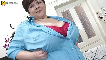 セクシーな彼女をblowjobハード公共エリア 女性 の ため の えろ 動画