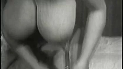 セクシーなアジアのクソの浴室 えろ めん 動画