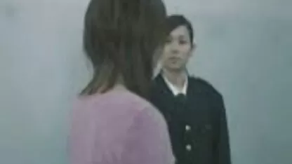 Stepdad酔って赤ん坊molesting エロ アニメ 女 stepdad若い女性と積に宣教師の位置の床