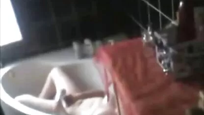 甘いロマンチックなセックスのはげ男と彼女のファンタジー えろ どう が 女性