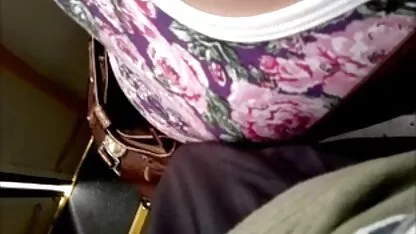 膣に金髪のディルドを突く えろ どう が 女性 向け